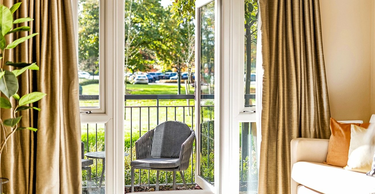 2 bedroom property to rent in Kings Hill | Robinson Michael & Jackson