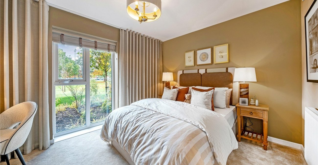 2 bedroom property to rent in Kings Hill | Robinson Michael & Jackson