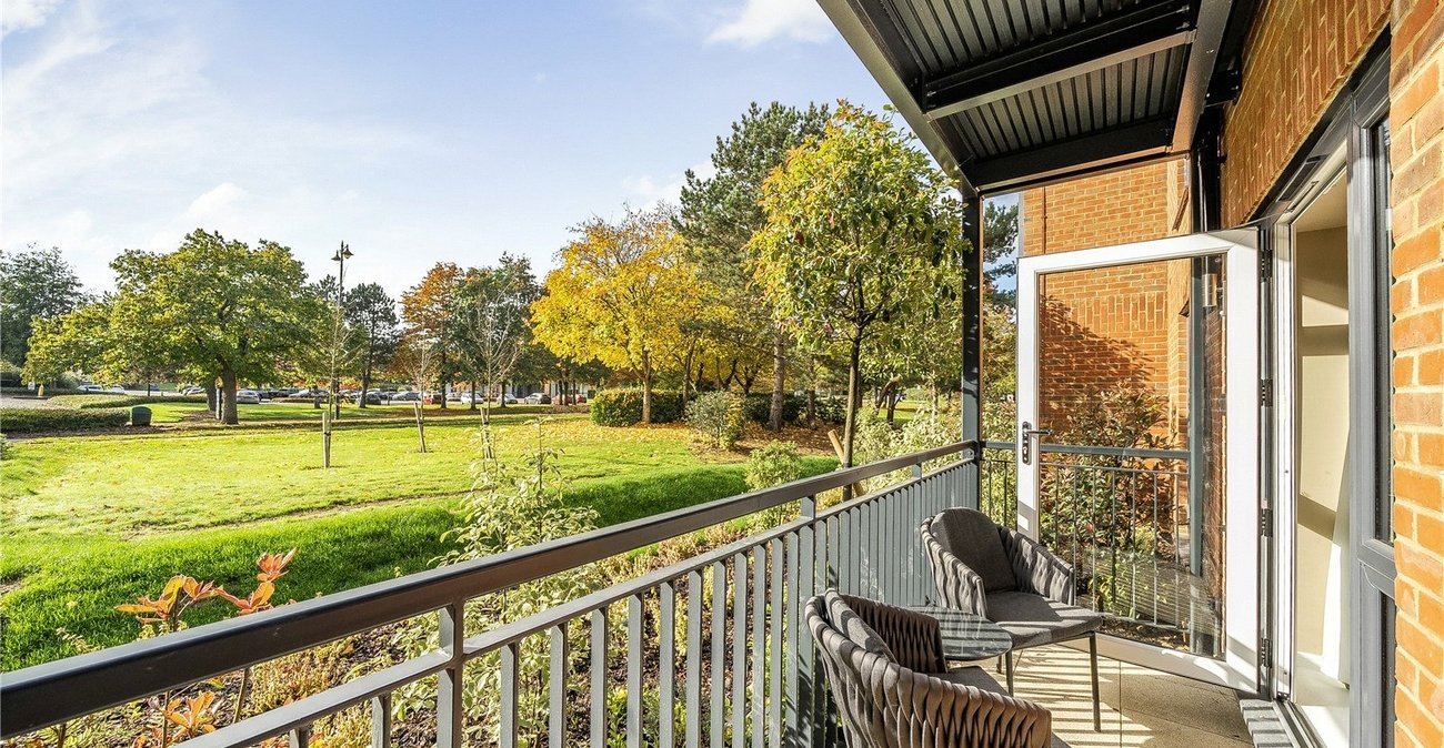 2 bedroom property to rent in Kings Hill | Robinson Michael & Jackson