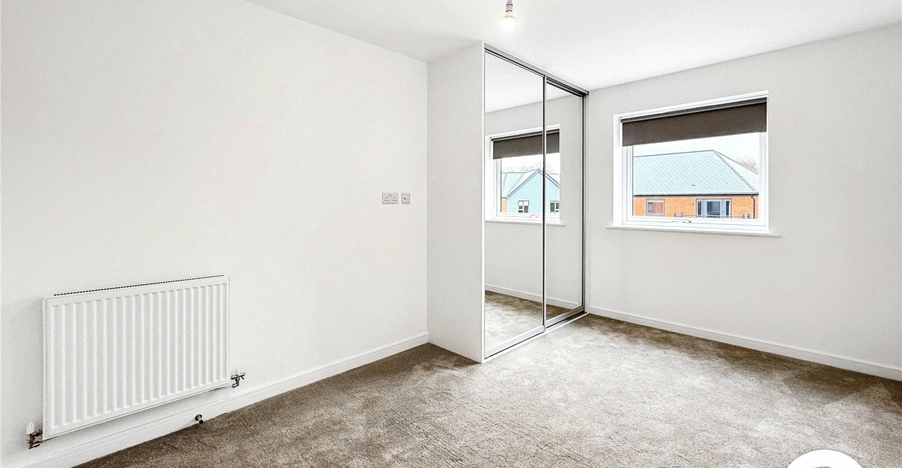 2 bedroom property to rent in Kings Hill | Robinson Michael & Jackson