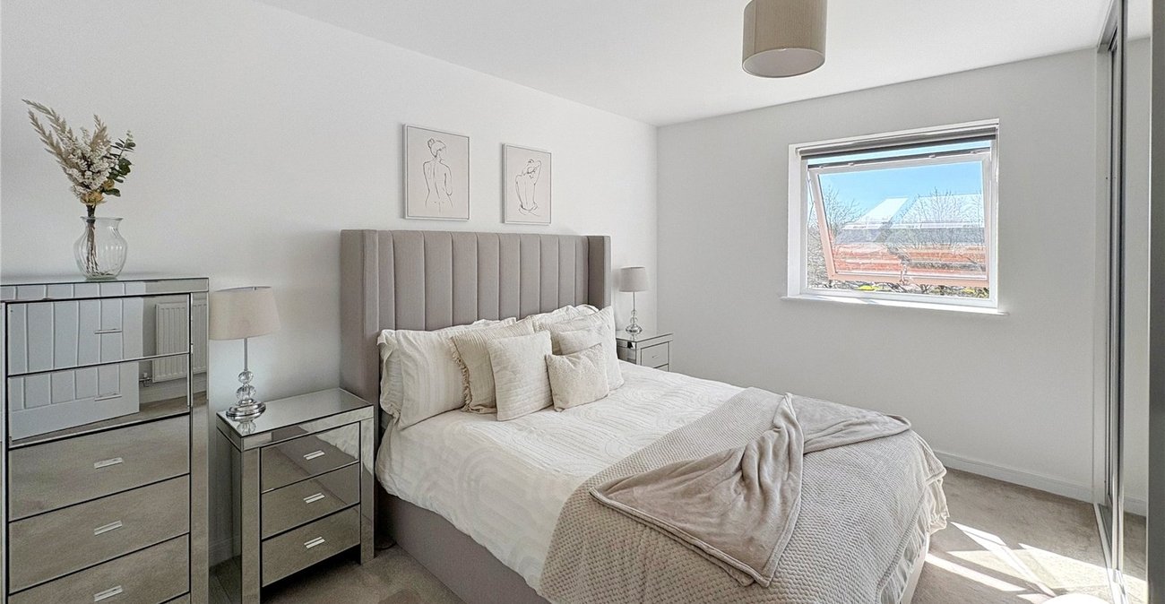 2 bedroom property to rent in Kings Hill | Robinson Michael & Jackson