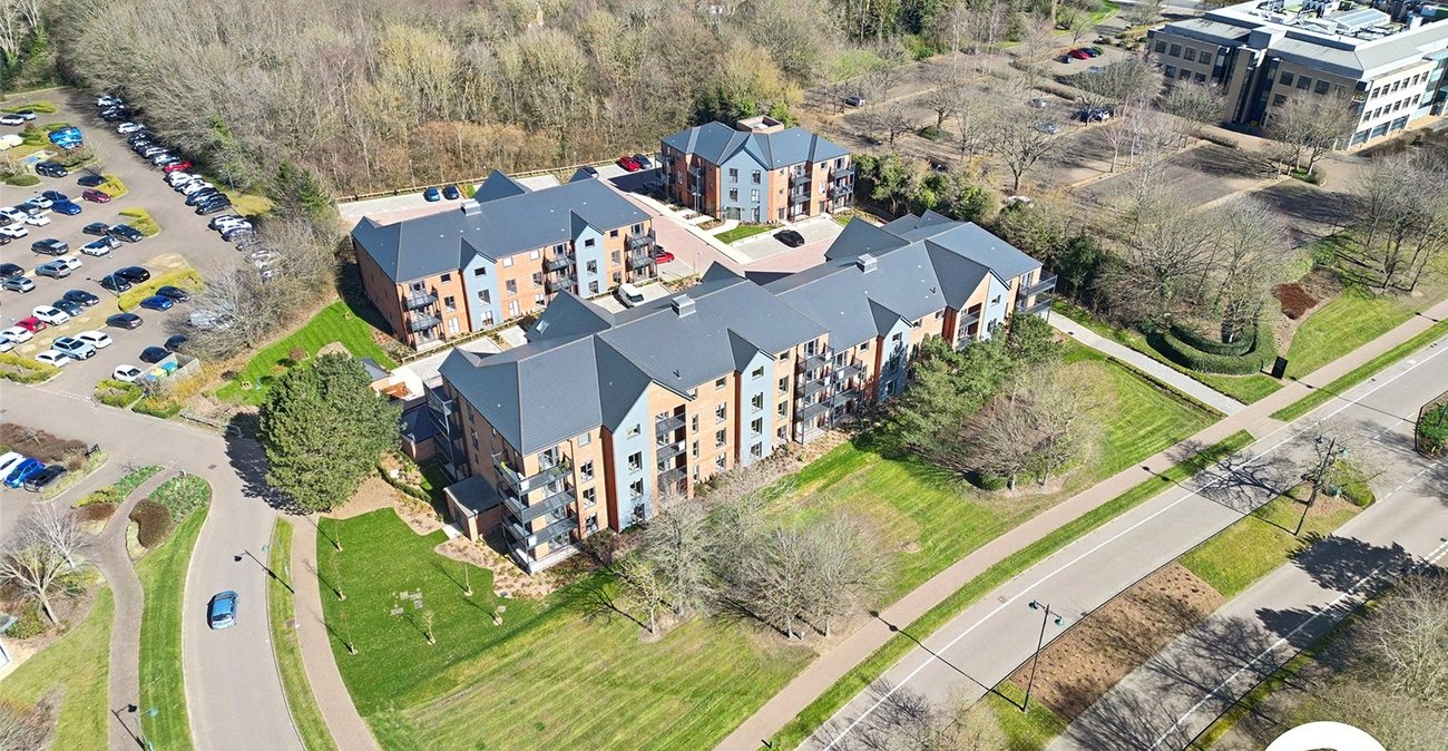 2 bedroom property to rent in Kings Hill | Robinson Michael & Jackson