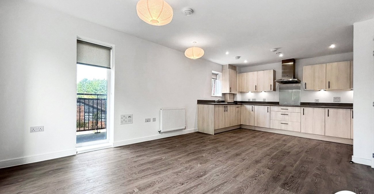 2 bedroom property to rent in Kings Hill | Robinson Michael & Jackson