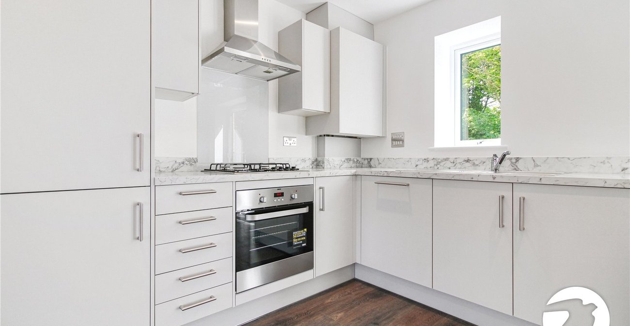 1 bedroom property to rent in Swanscombe | Robinson Michael & Jackson