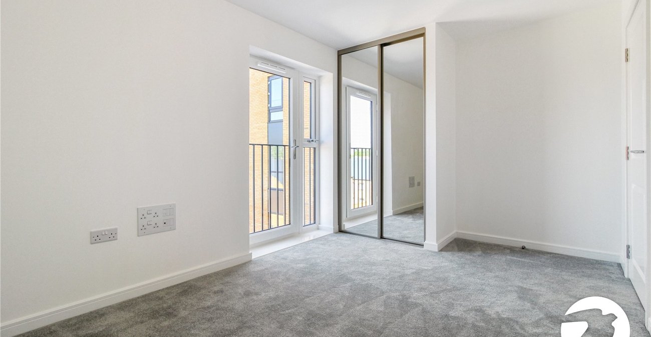 1 bedroom property to rent in Swanscombe | Robinson Michael & Jackson