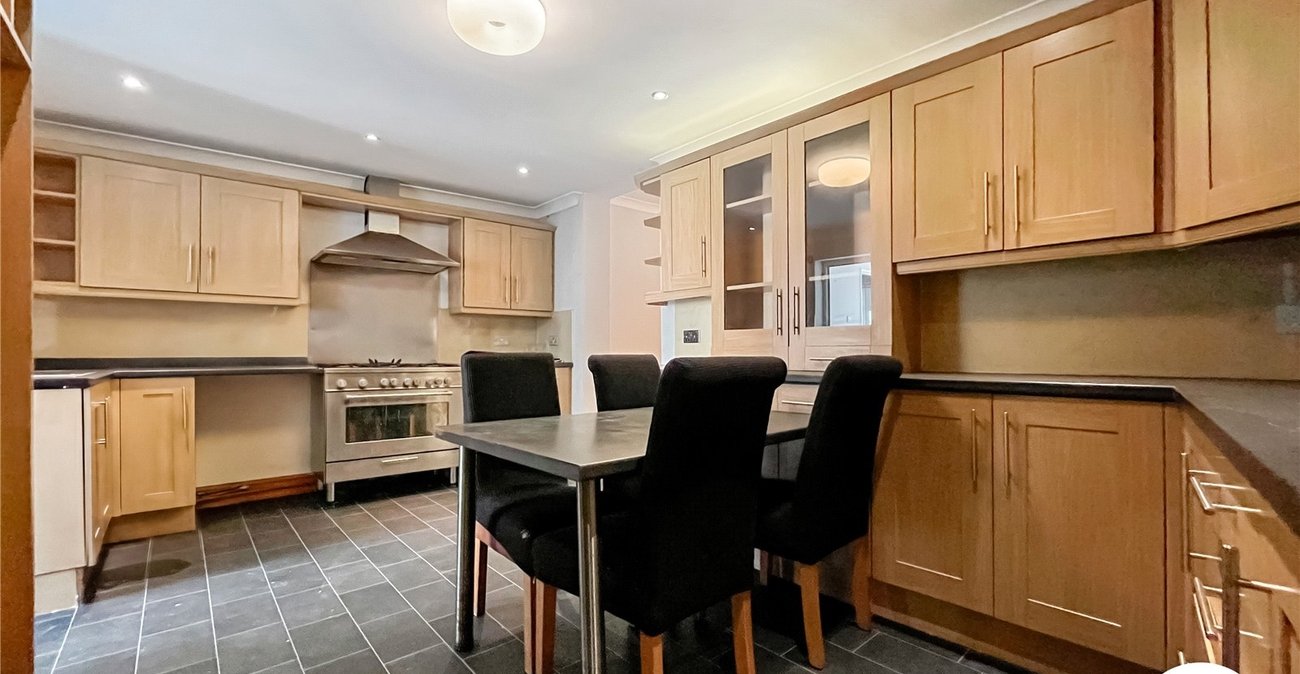 3 bedroom house to rent in Chatham | Robinson Michael & Jackson