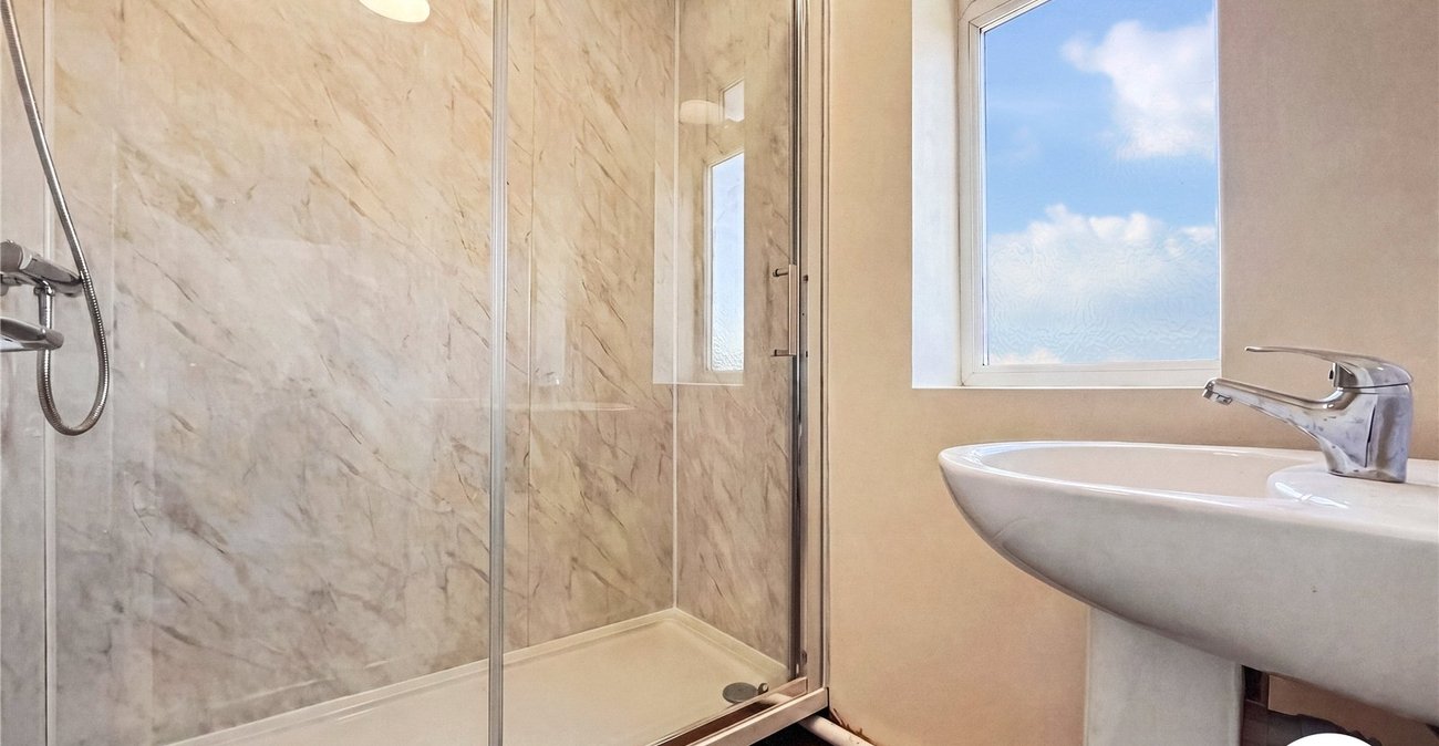 3 bedroom house to rent in Gillingham | Robinson Michael & Jackson