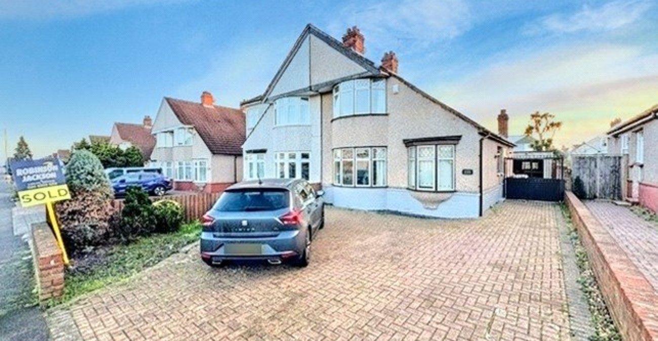 3 bedroom house to rent in Welling | 