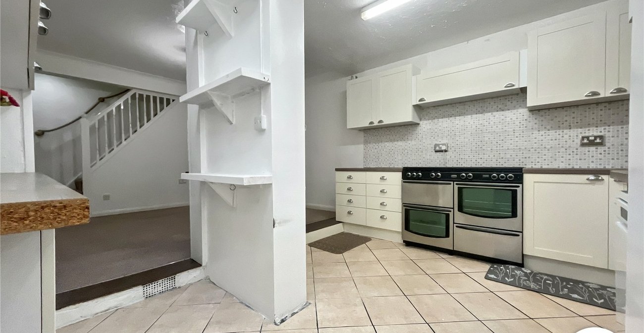 3 bedroom house to rent in Gillingham | Robinson Michael & Jackson