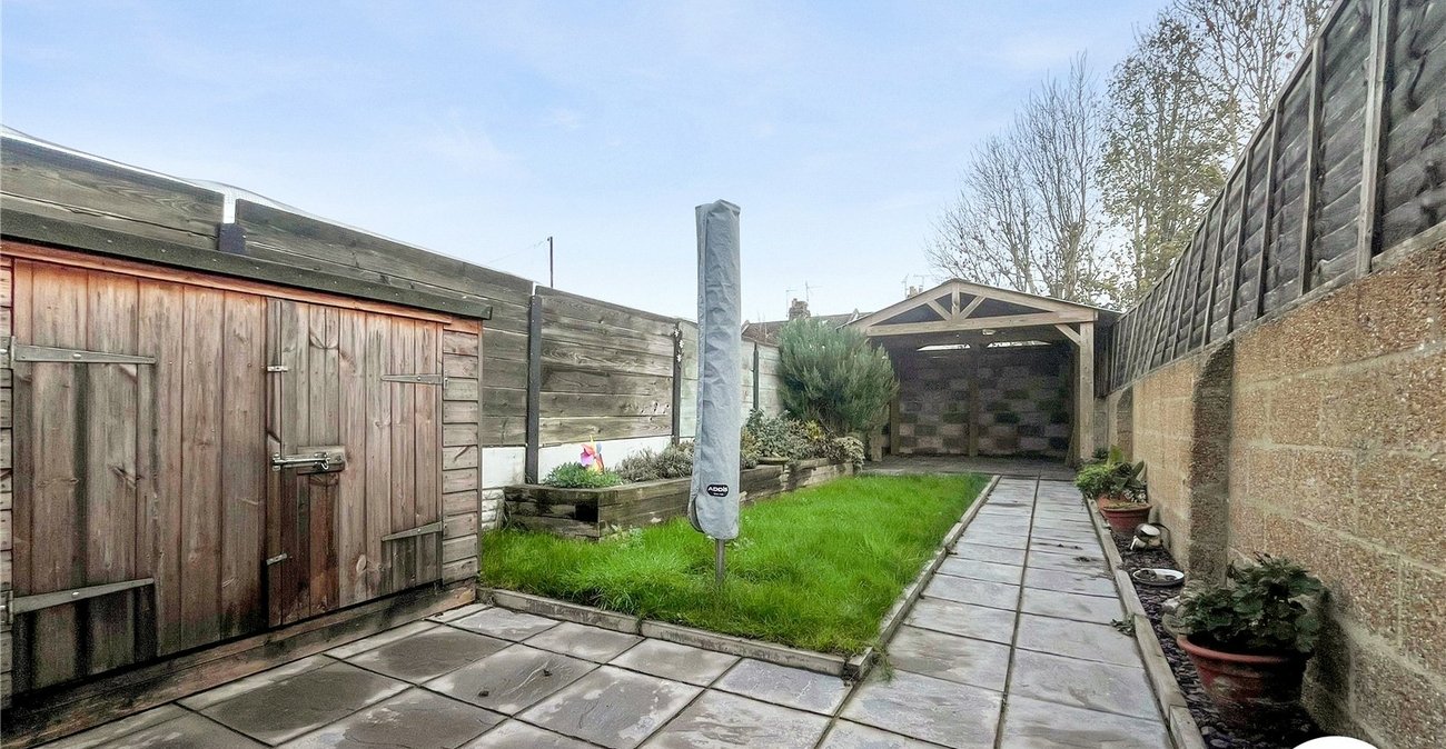 3 bedroom house to rent in Gillingham | Robinson Michael & Jackson