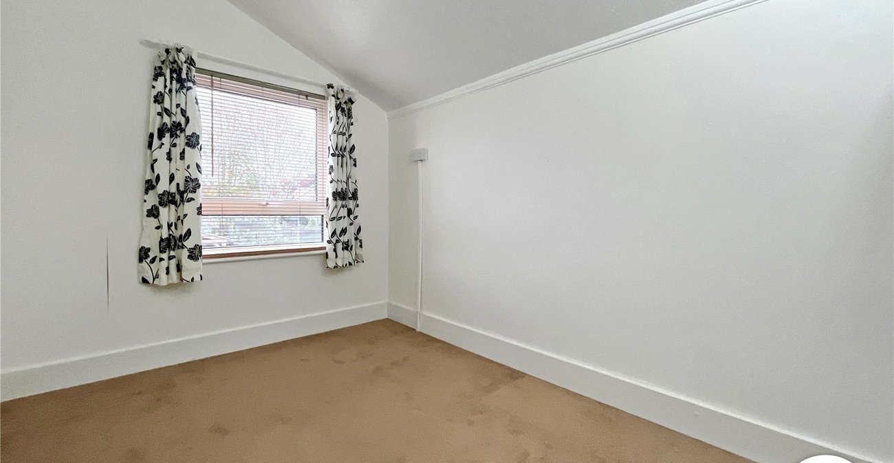 3 bedroom house to rent in Gillingham | Robinson Michael & Jackson