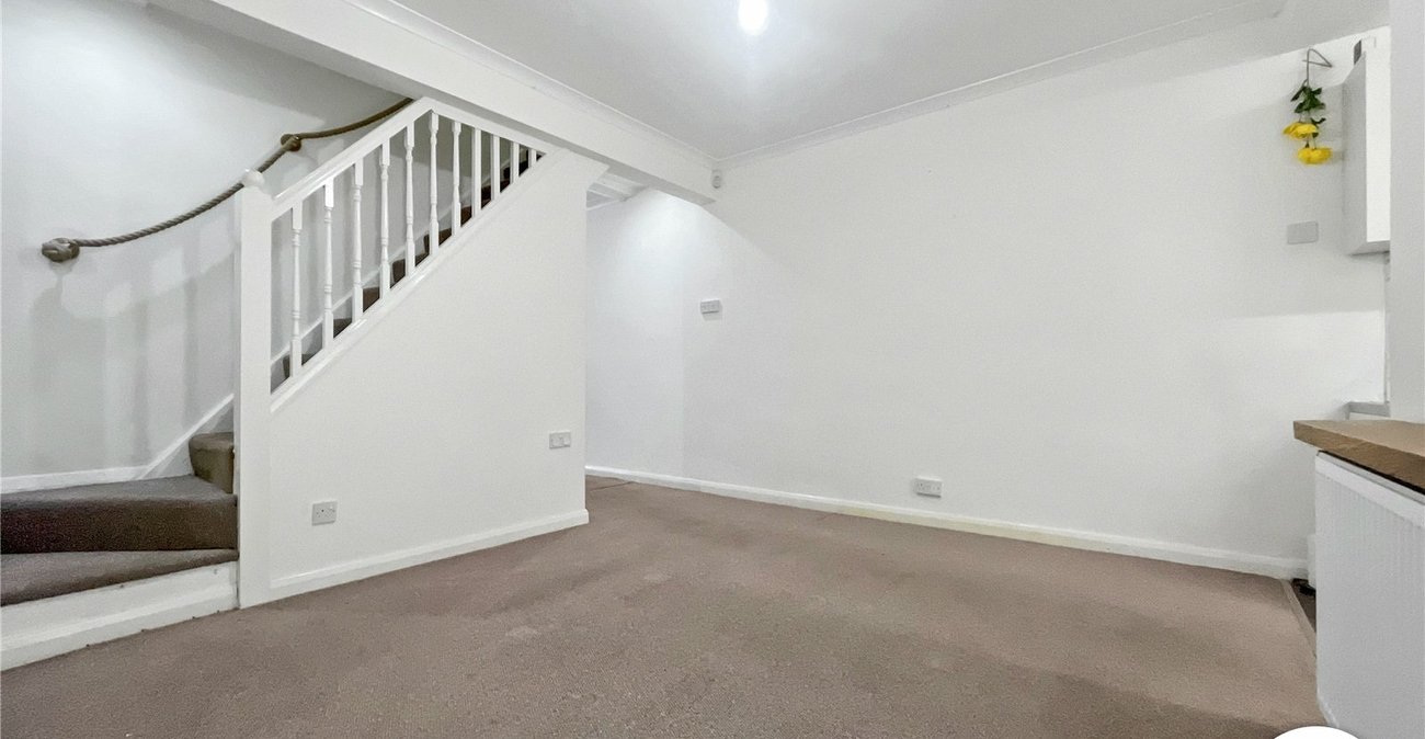 3 bedroom house to rent in Gillingham | Robinson Michael & Jackson