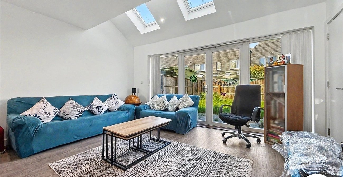 3 bedroom house to rent in Rochester | Robinson Michael & Jackson