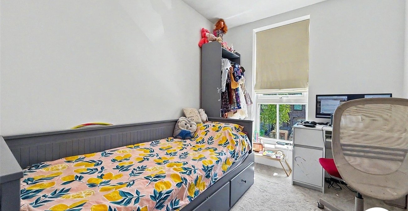 3 bedroom house to rent in Rochester | Robinson Michael & Jackson