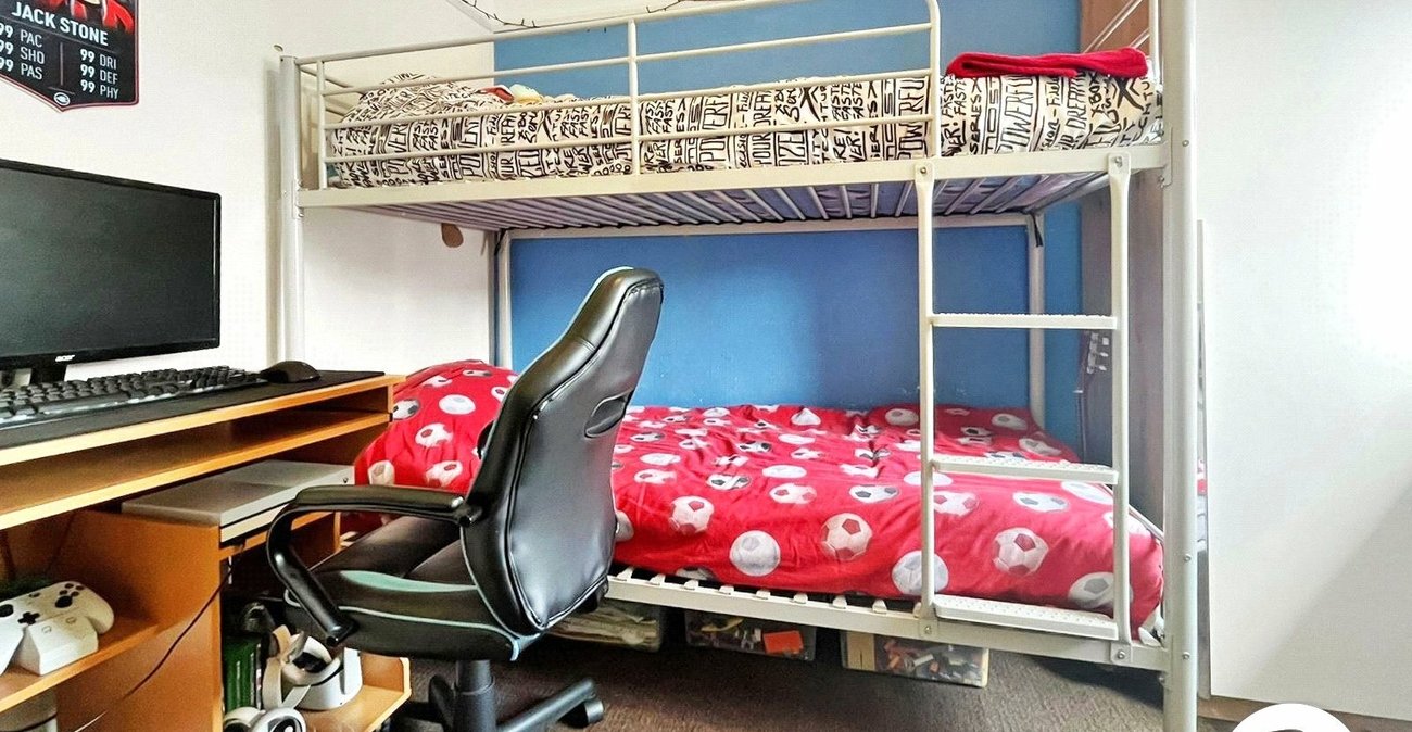 3 bedroom house to rent in Rochester | Robinson Michael & Jackson