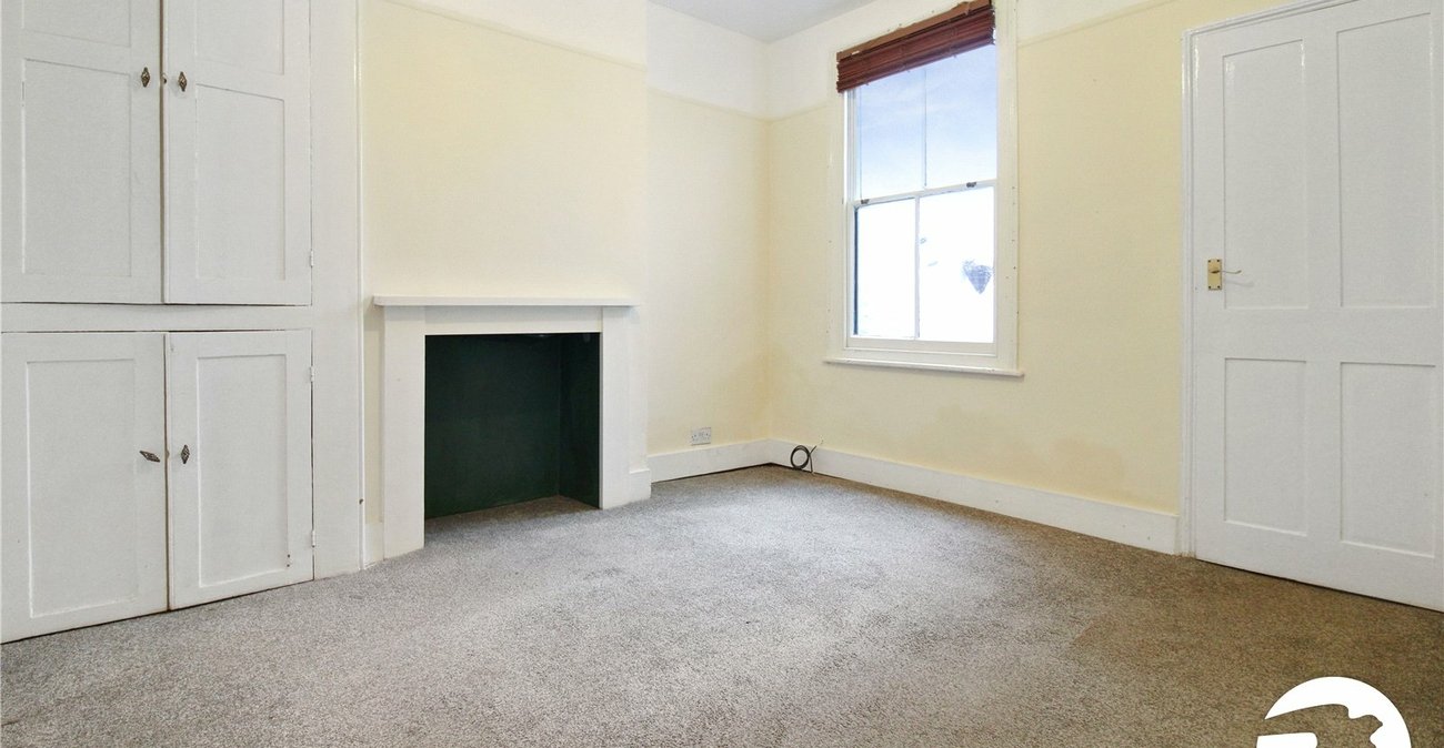 2 bedroom house to rent in Gravesend | Robinson Michael & Jackson