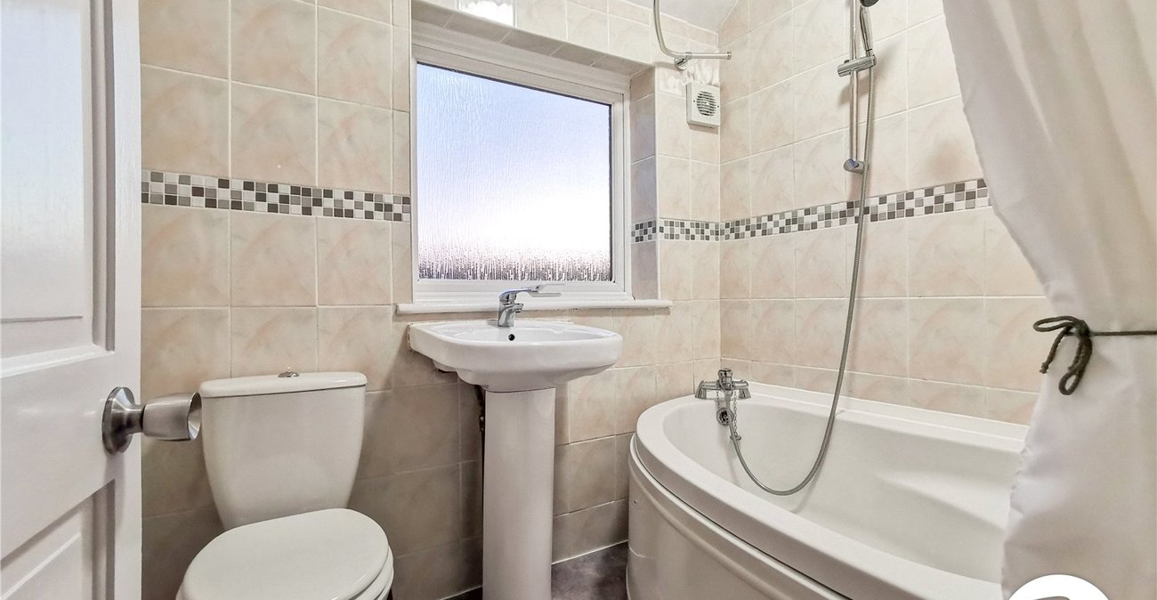 3 bedroom house to rent in Sidcup | Robinson Jackson