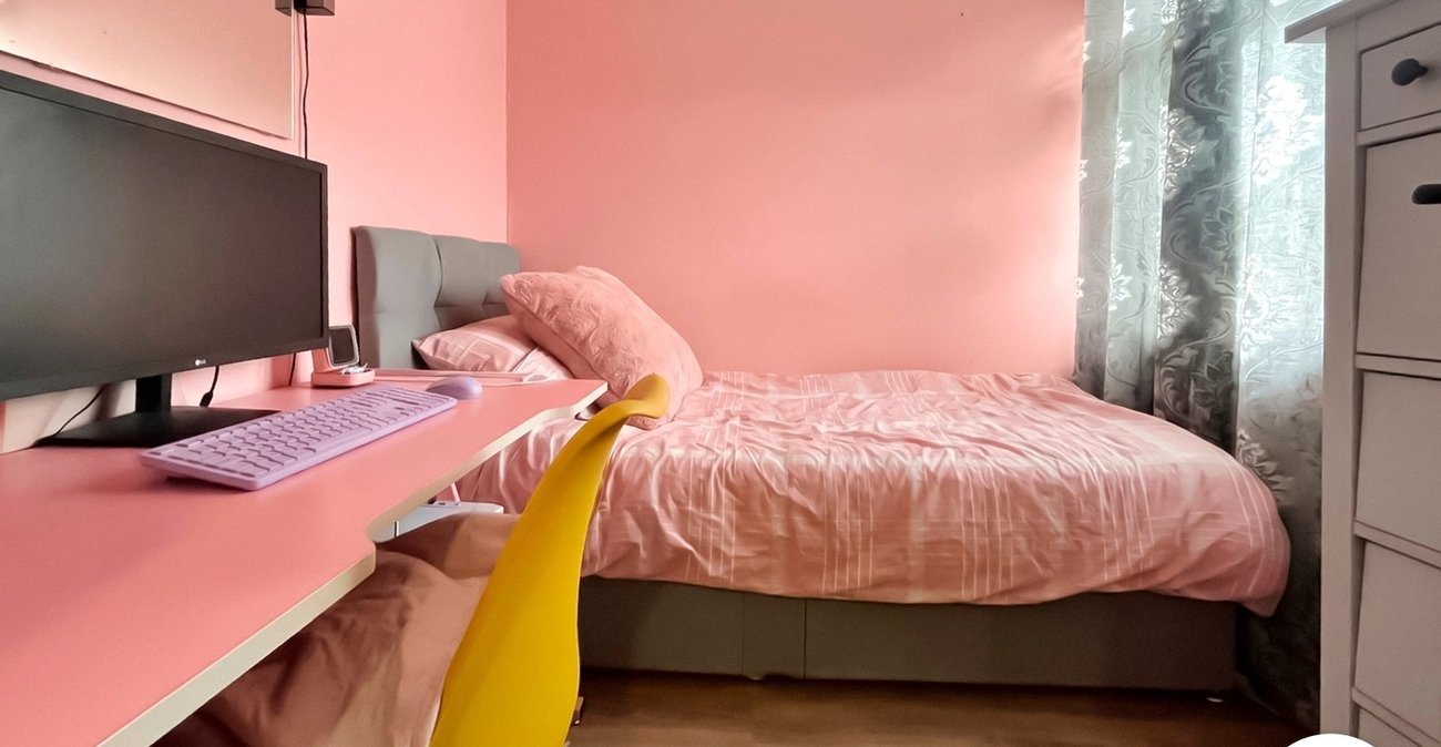 3 bedroom house to rent in Erith | Robinson Jackson