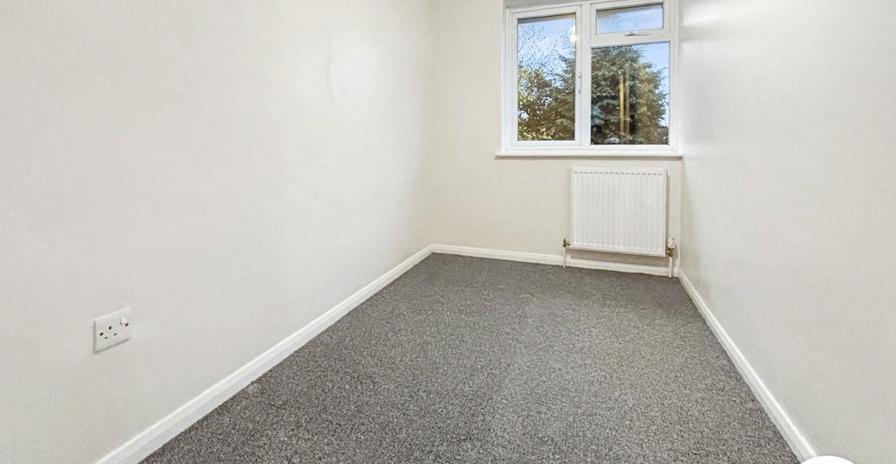 3 bedroom house to rent in Bexleyheath | Robinson Jackson
