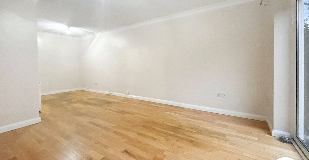 3 bedroom house to rent in Bexleyheath | Robinson Jackson