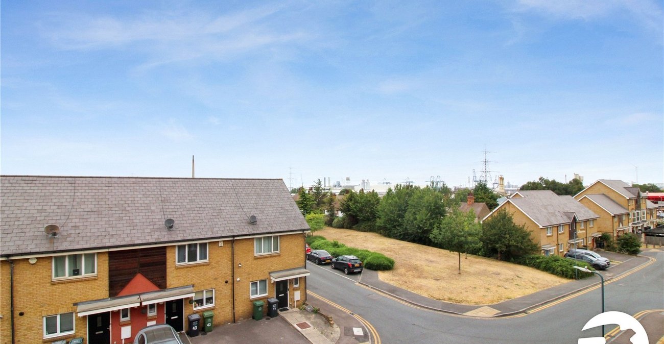 1 bedroom property to rent in Northfleet | Robinson Michael & Jackson