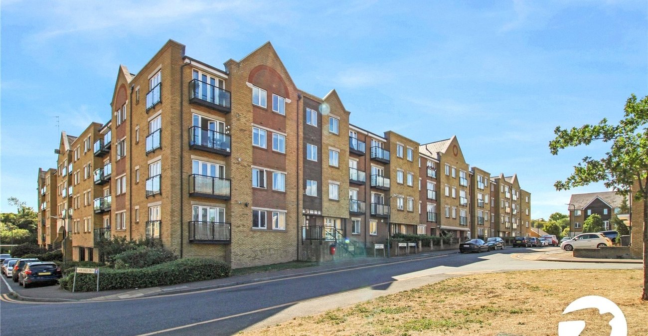1 bedroom property to rent in Northfleet | Robinson Michael & Jackson