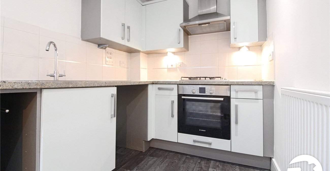 1 bedroom property to rent in Northfleet | Robinson Michael & Jackson
