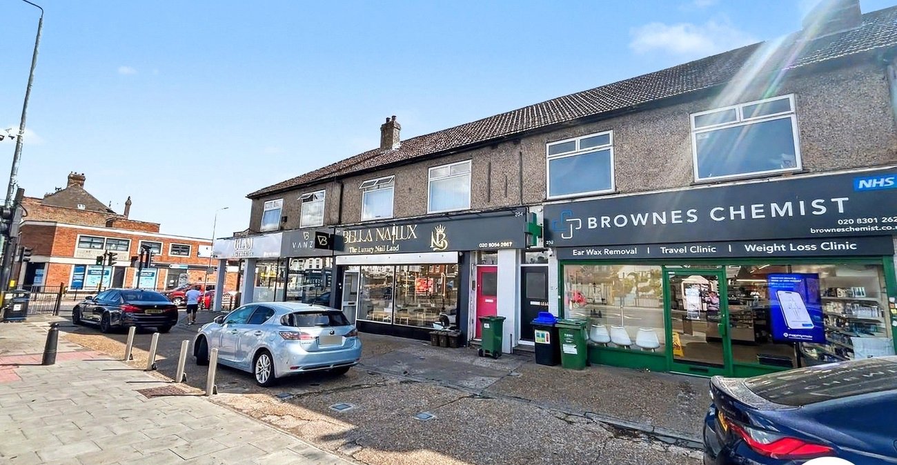 2 bedroom property to rent in Sidcup | Robinson Jackson