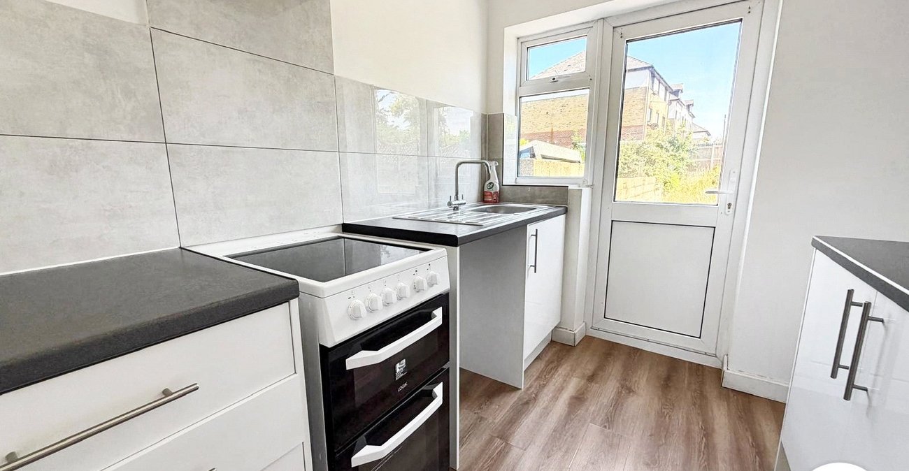 3 bedroom house to rent in Chatham | Robinson Michael & Jackson