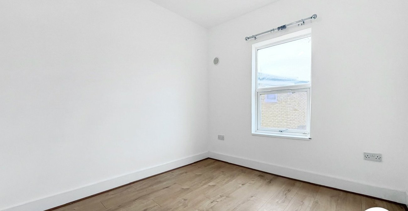 3 bedroom house to rent in London | 