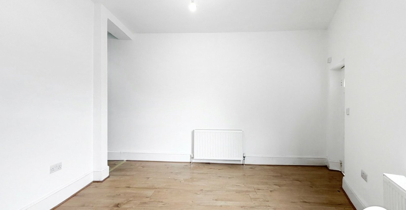 3 bedroom house to rent in London | 