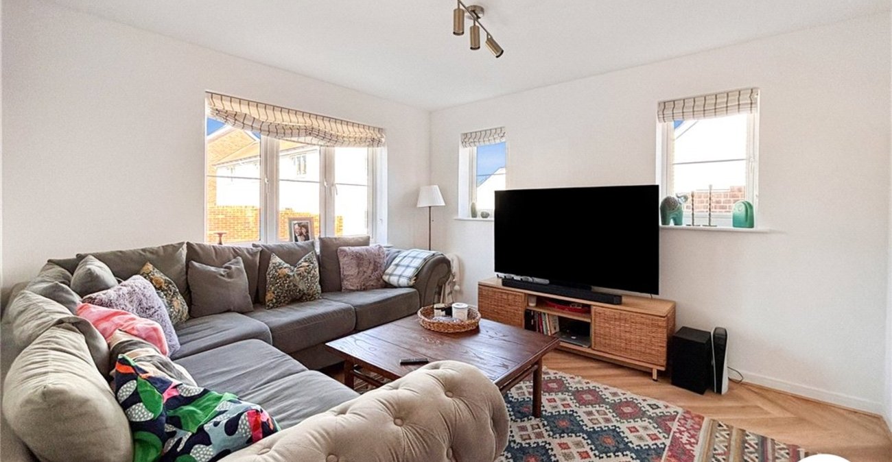 3 bedroom house to rent in Swanley | Robinson Jackson