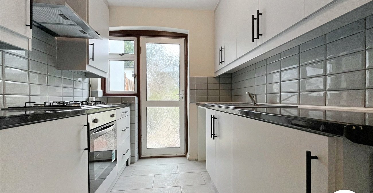 3 bedroom house to rent in Chatham | Robinson Michael & Jackson