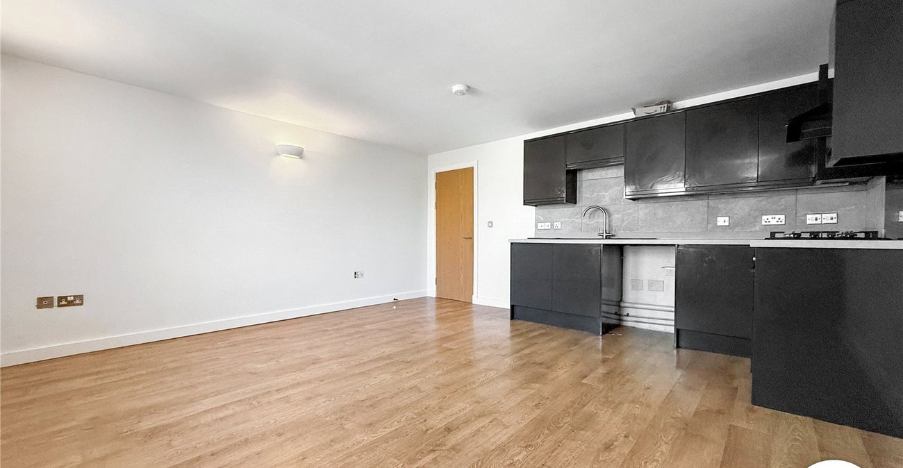 2 bedroom property to rent in Maidstone | Robinson Michael & Jackson