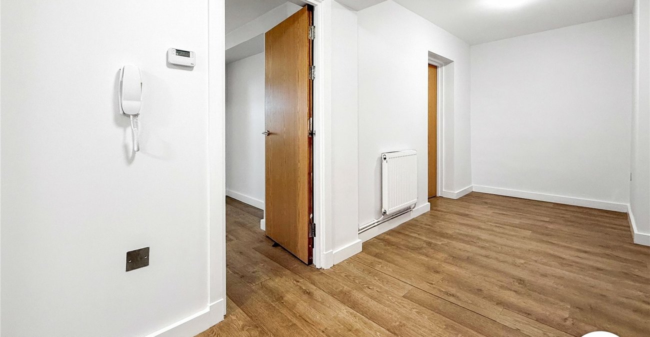 2 bedroom property to rent in Maidstone | Robinson Michael & Jackson