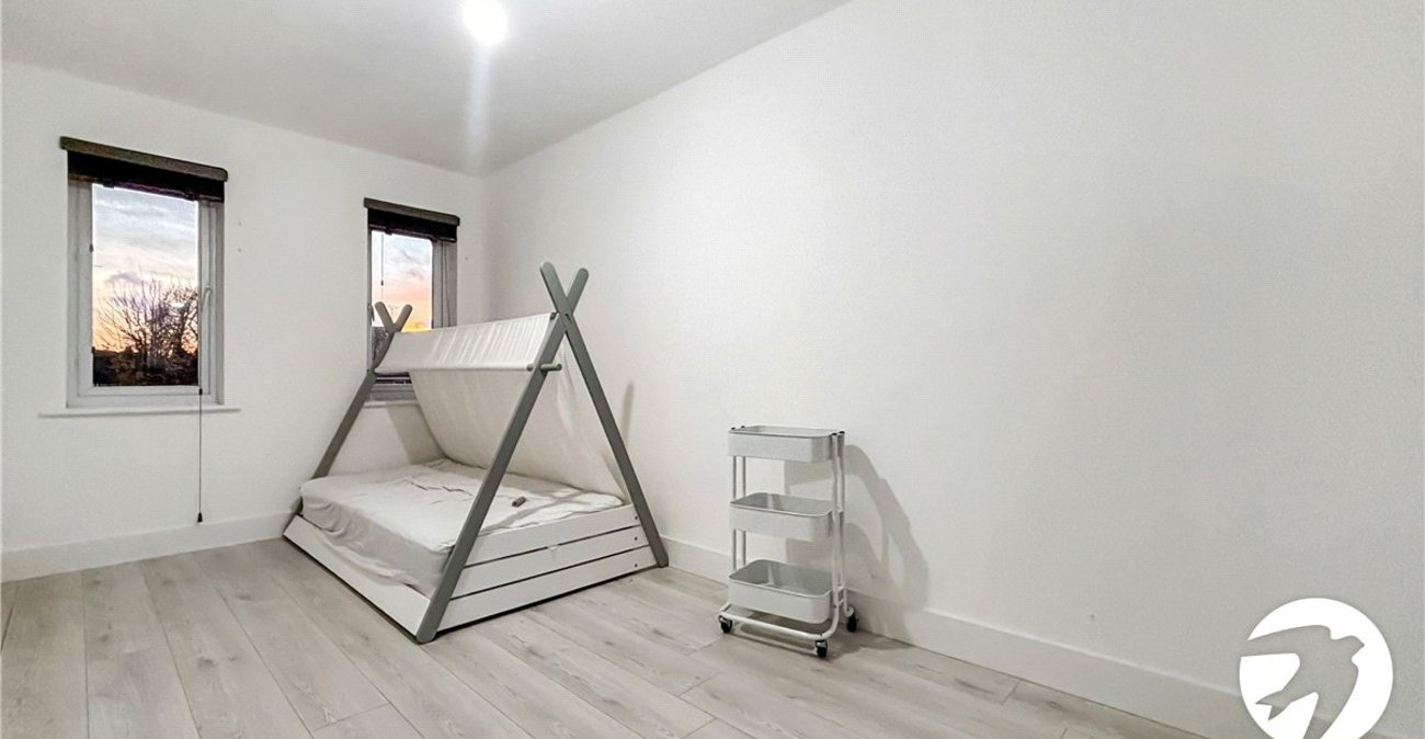 3 bedroom house to rent in Swanley | Robinson Jackson