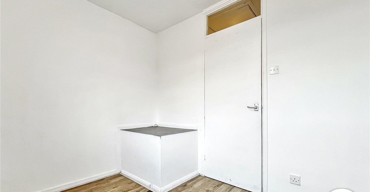 3 bedroom house to rent in Walderslade | Robinson Michael & Jackson