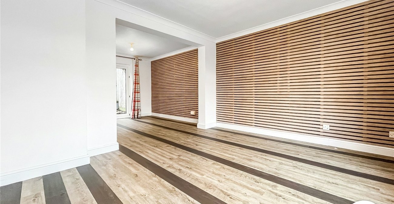 3 bedroom house to rent in Walderslade | Robinson Michael & Jackson