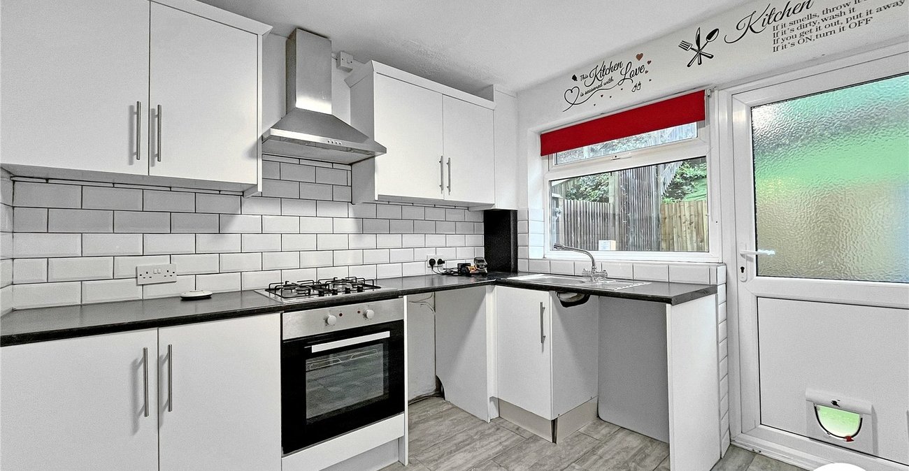 3 bedroom house to rent in Walderslade | Robinson Michael & Jackson