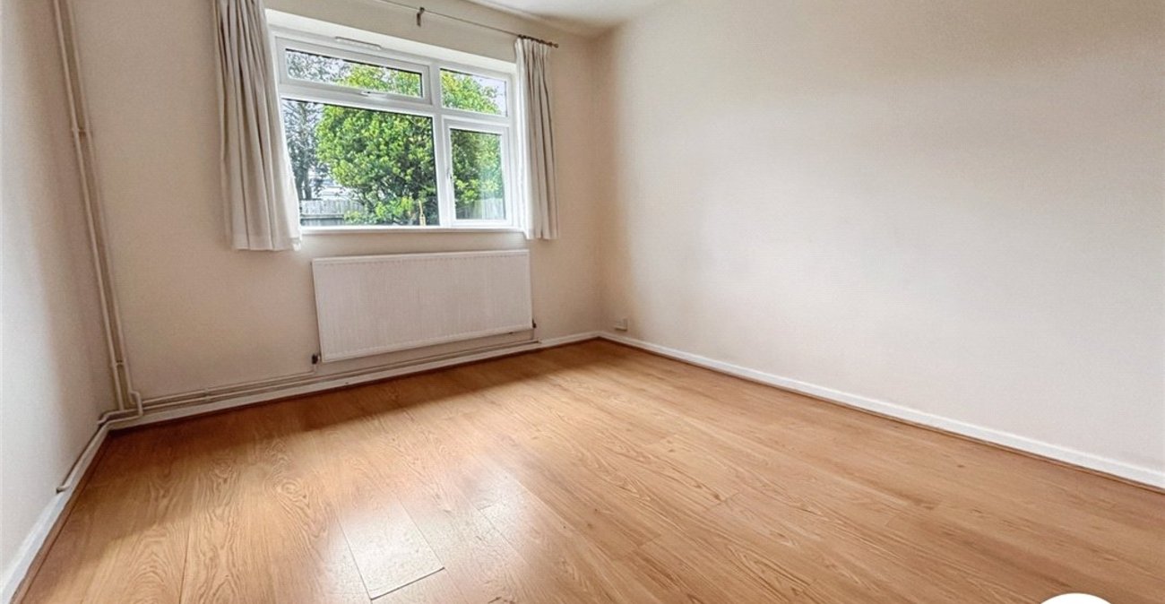 1 bedroom bungalow to rent in Bromley | Robinson Jackson