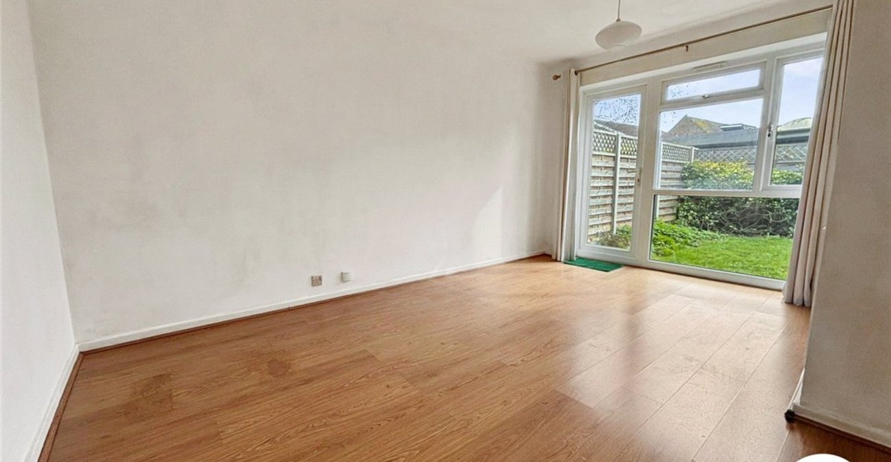 1 bedroom bungalow to rent in Bromley | Robinson Jackson