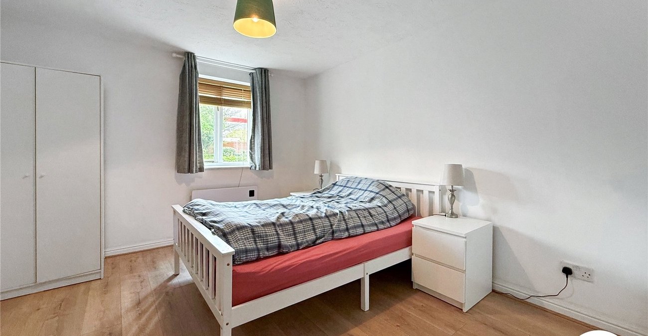 1 bedroom property to rent in London | Robinson Jackson