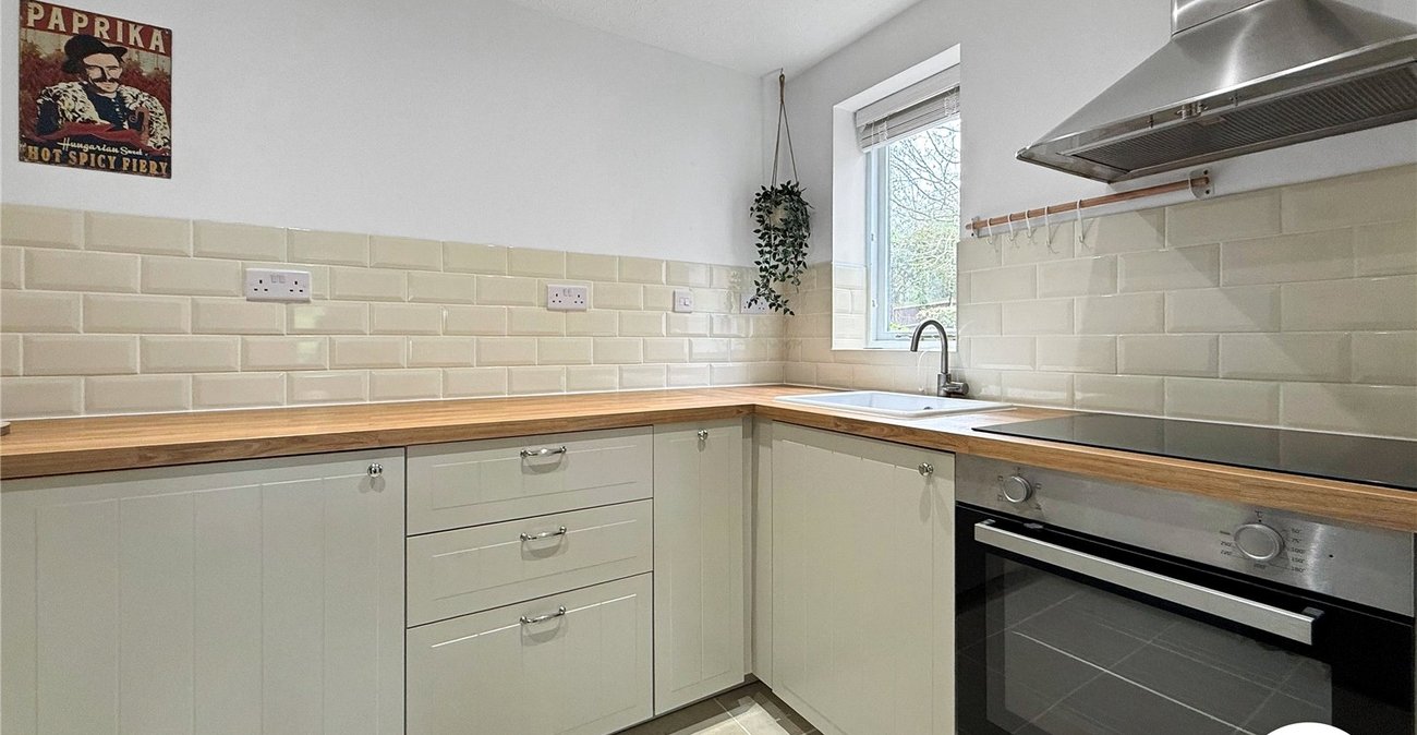 1 bedroom property to rent in London | Robinson Jackson