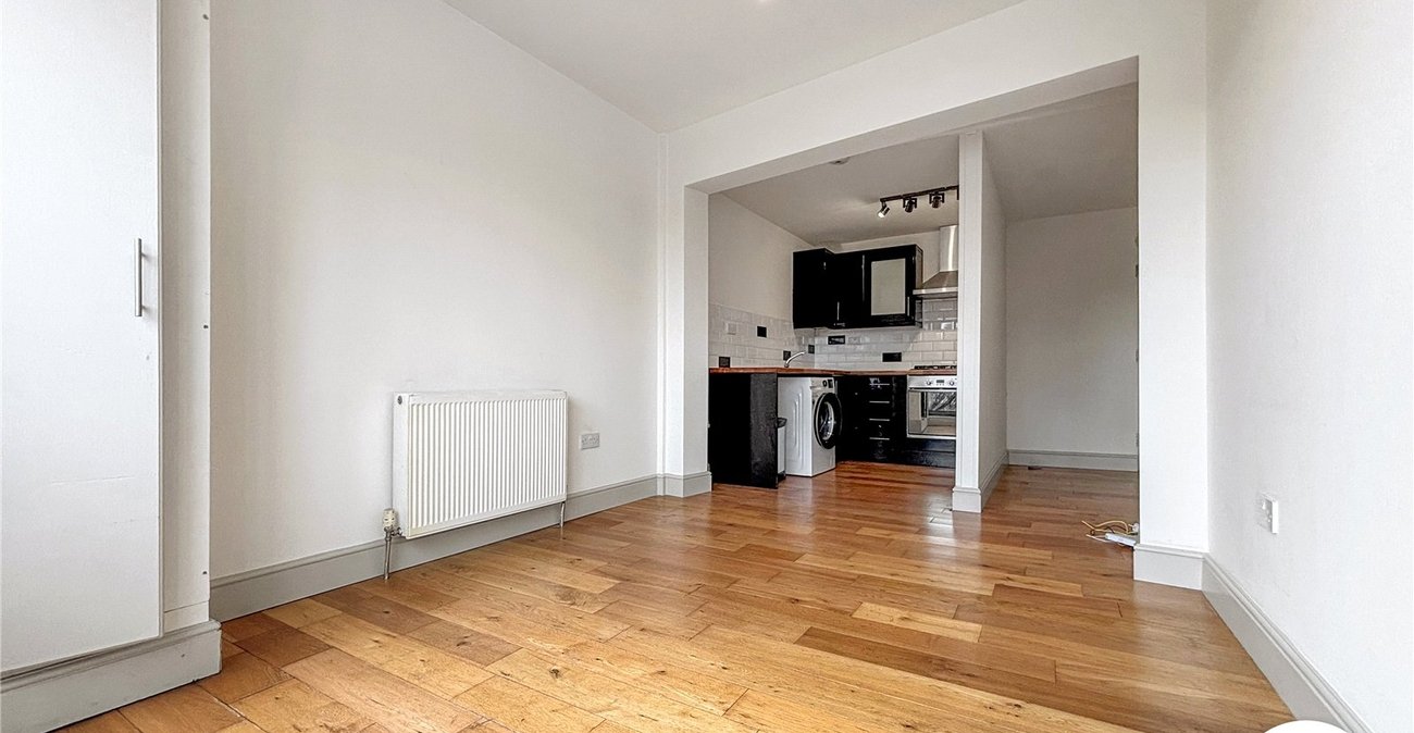 1 bedroom property to rent in London | Robinson Jackson
