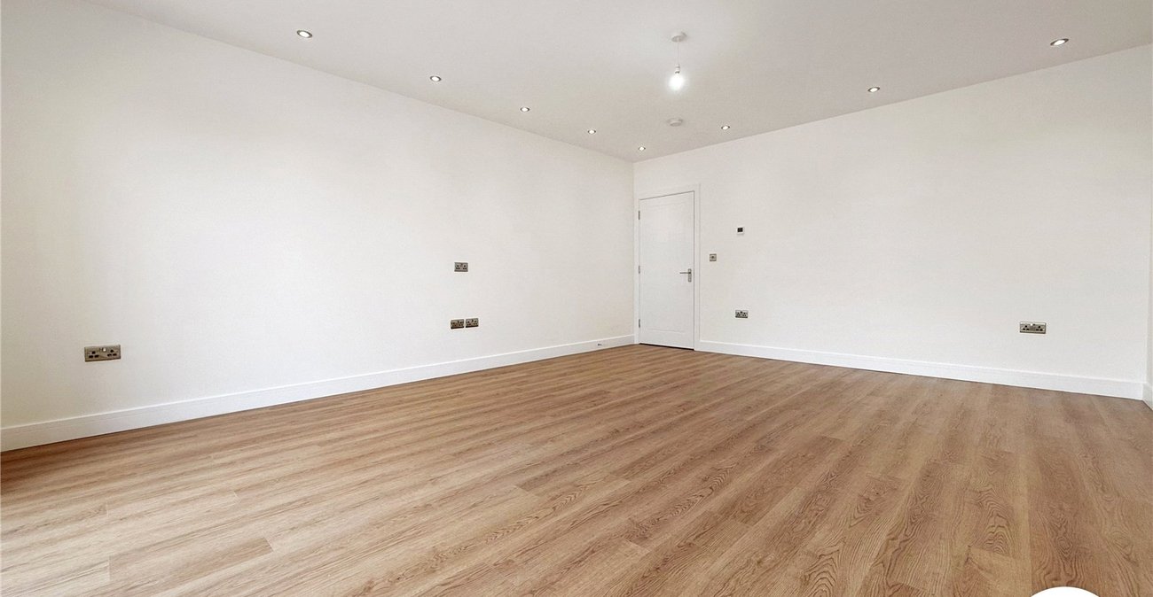 4 bedroom house to rent in Rochester | Robinson Michael & Jackson