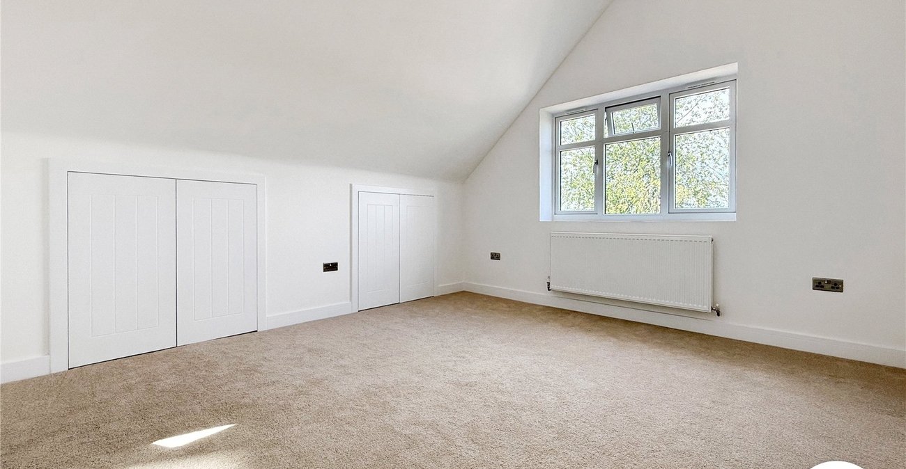 4 bedroom house to rent in Rochester | Robinson Michael & Jackson