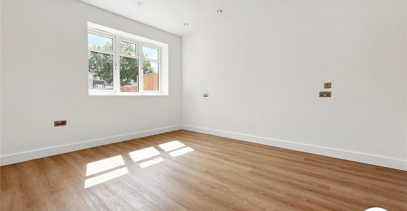 4 bedroom house to rent in Rochester | Robinson Michael & Jackson