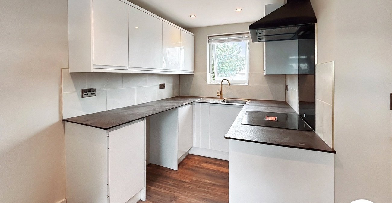 1 bedroom property to rent in Erith | Robinson Jackson