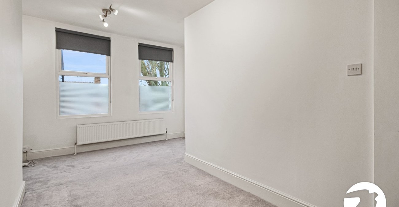 1 bedroom property to rent in Catford | Robinson Jackson