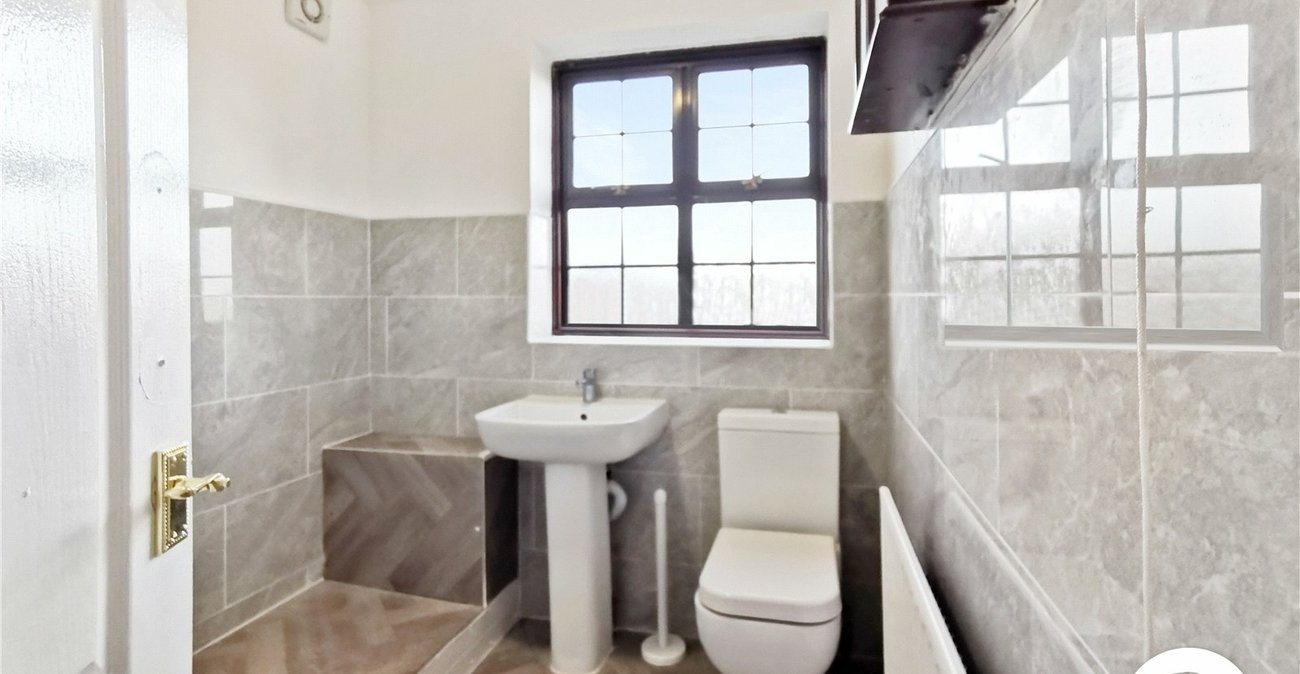 3 bedroom house to rent in Bexleyheath | Robinson Jackson